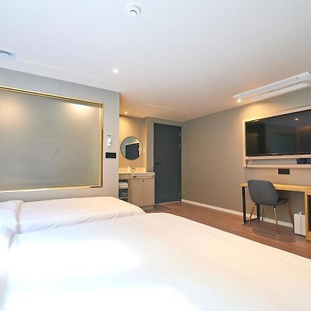 Bonathree Hotel Пусан Екстериор снимка