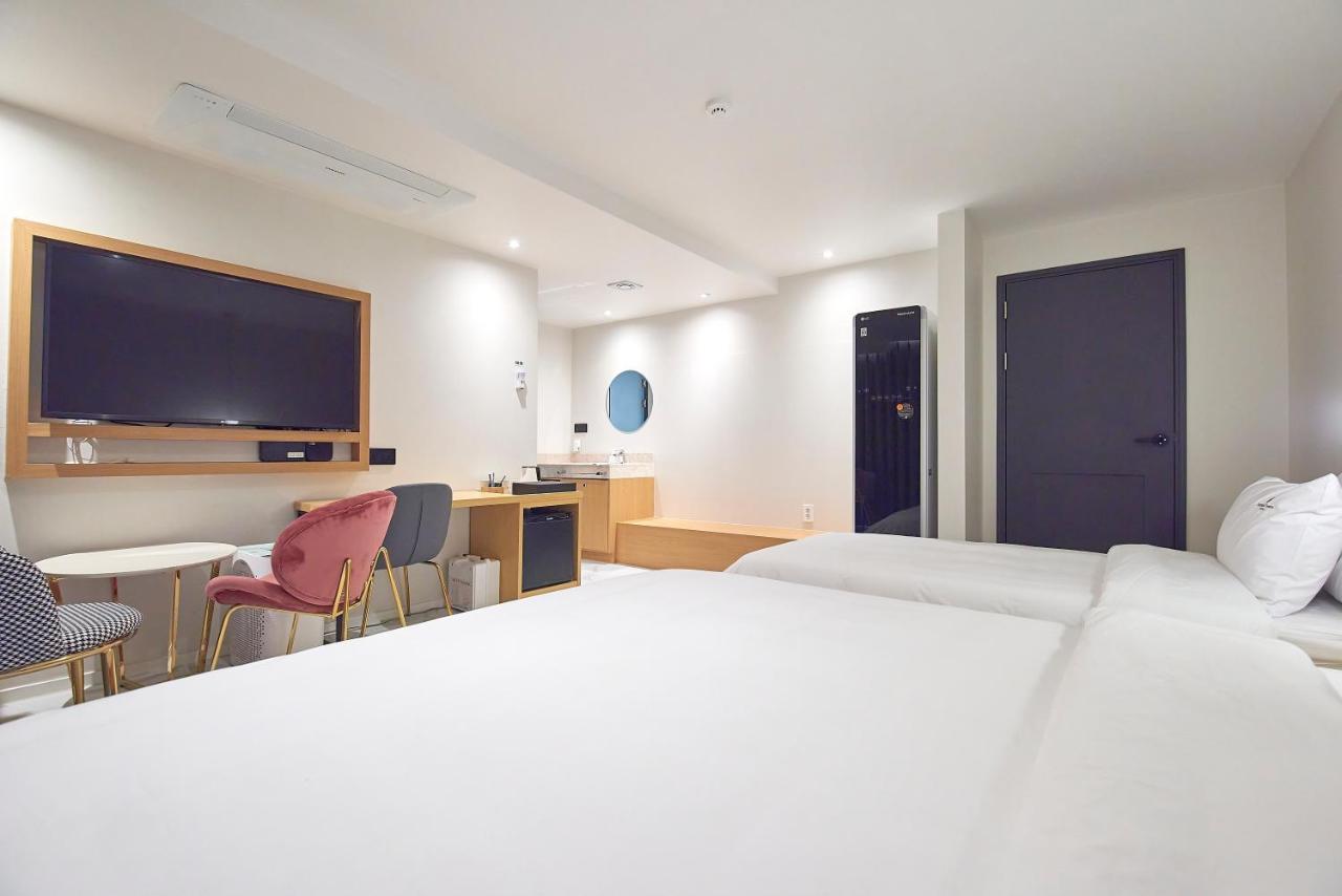 Bonathree Hotel Пусан Екстериор снимка