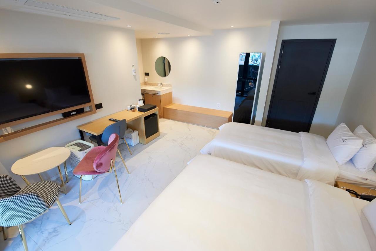 Bonathree Hotel Пусан Екстериор снимка