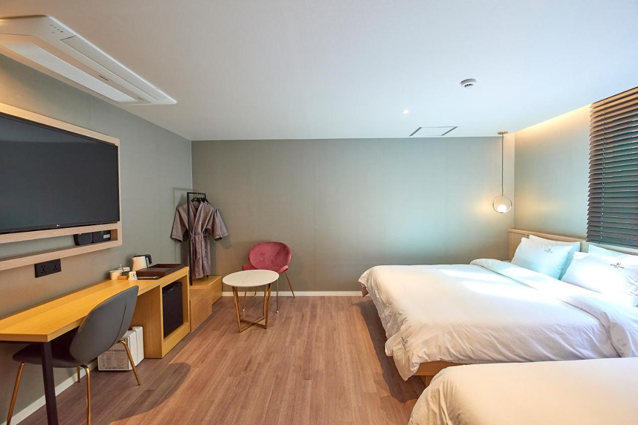 Bonathree Hotel Пусан Екстериор снимка